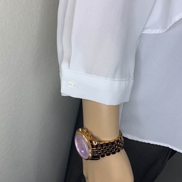 White blouse - Picture 4 of 6